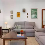 Pleasant Apartment Near Centre